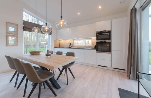 Wemeldinge House | Vakantiehuis Ruisweg 109 by Interhome