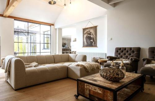 Lommel House | Discover Oceanfront Bliss at Vakantiehuis Zand7