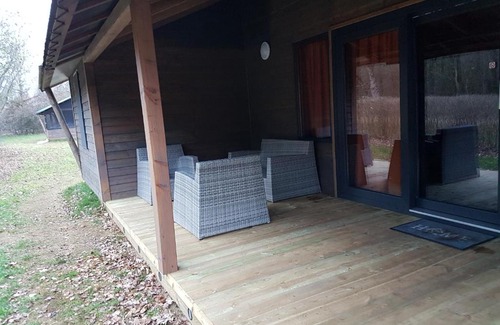 Sellingen Apartment | Pet-Friendly Getaway at Vakantiepark de Bronzen Eik