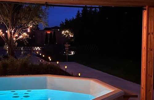 Helchteren Villa | Discover De Winning: Oceanfront Oasis with Pool & Hot Tub