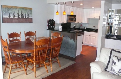 Mammoth Lakes Condo | Val D'Isere: Ski In/Out Condo with Pool & Ocean View