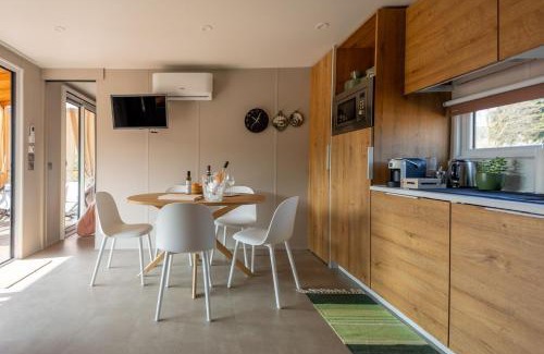 Nord-Est Resort | Oceanfront Val di Venere Glamp House with Pool & Pet Friendly