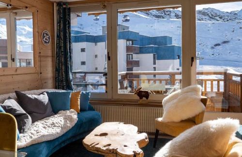 Val-Thorens Apartment | Renovated 52m² Apartment with Scenic Views near Ski Slopes