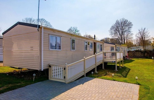 Hastings RV Rental | Family-Friendly Retreat at Coghurst Park - 4B Escape