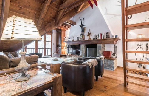 Arties Apartment | Discover Valartíes by SeaMount Rentals: Family-Friendly Escape