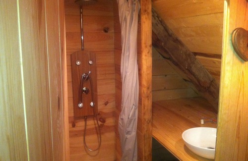 Peone Ski Chalet | Guest Rated 10/10: Valberg Bergerie Chalet for 8 People