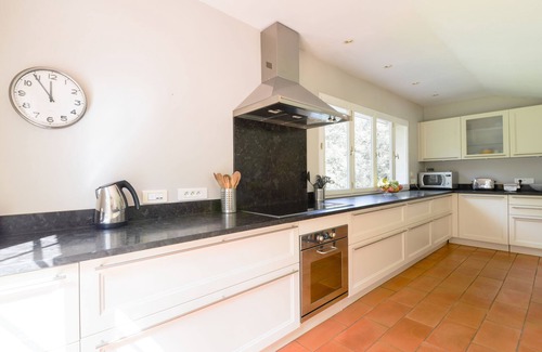Valbonne Villa | Tranquil Valbonne Villa with Private Magnesium Pool