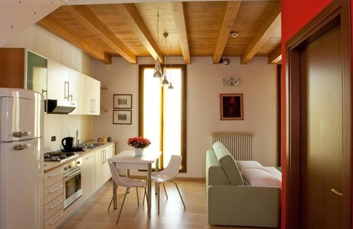 Limena Hotel | Discover Valbrenta: Family-Friendly Retreat with Pool