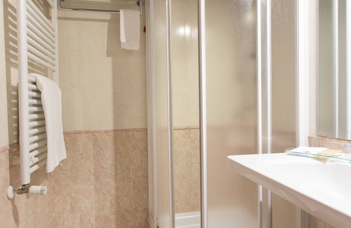 Brione Hotel | Vald Hotel: Rated 8.6/10 with Pool and Spa Amenities