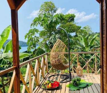 Santo Antonio House | Family-Friendly Valdivia Homes - Príncipe with High Guest Rating