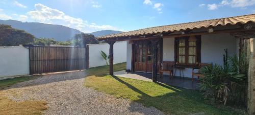 Sao Thome das Letras House | Pet-Friendly Vale das Pedras Suítes with 9.5/10 Guest Rating