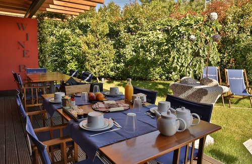 Guimaraes Cottage | Discover Vale de São Torcato Houses and Wine Bar Experience