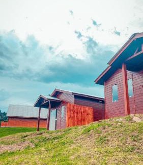 Cruzeiro Ski Chalet | Explore Vale dos Imigrantes: Pet-Friendly Retreat Awaits