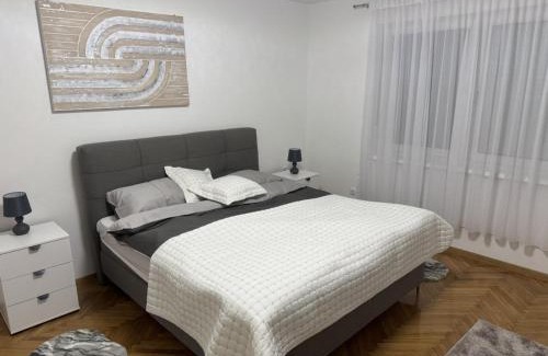 Zupanja Apartment | Vale