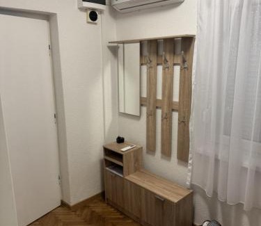 Zupanja Apartment | Vale