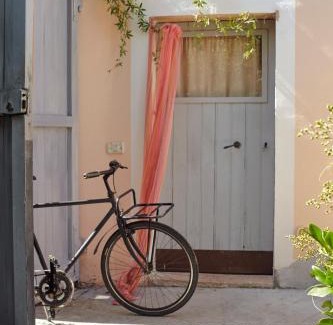 Borgio Verezzi Bed & Breakfast | Elegant Vale's Suite at Verezzi - Family Friendly Retreat