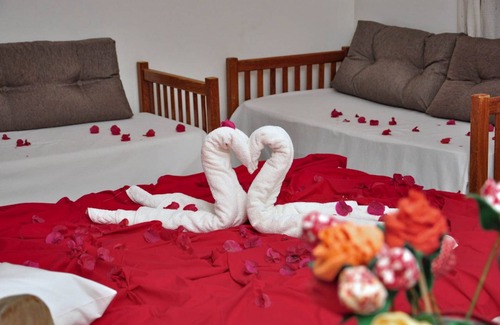 Governador Valadares Hotel | Explore Vale Silvestre Eco Park: Family-Friendly Retreat