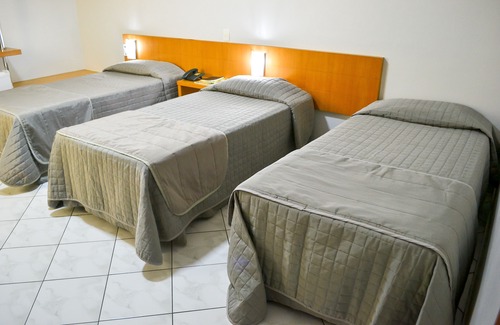 Centro Hotel | Comfortable Vale Verde Hotel: Family-Friendly & Accessible