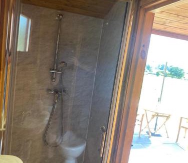 Llanbedr-dyffryn-clwyd House | Discover Vale View Glamping: Pet Friendly & Hot Tub Escape