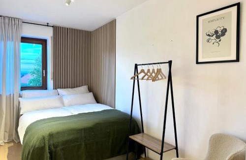 Landsberg am Lech Apartment | VALEMI BohoChic I 2BR 6PAX I TopLage I Parkplatz I Balkon I Küche