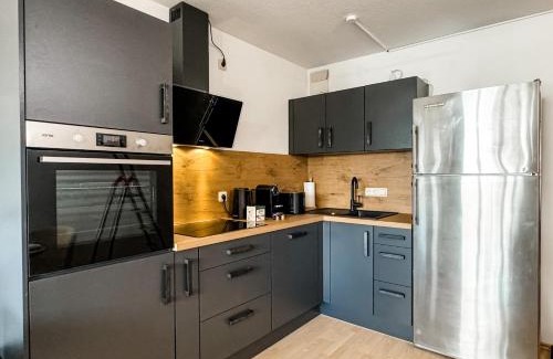 Landsberg am Lech Apartment | VALEMI BohoChic I 2BR 6PAX I TopLage I Parkplatz I Balkon I Küche