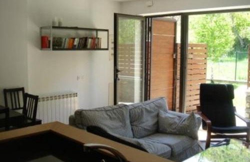 Alt Aneu Apartment | Family-Friendly Stay at Valencia de Aneu TP with Top Reviews