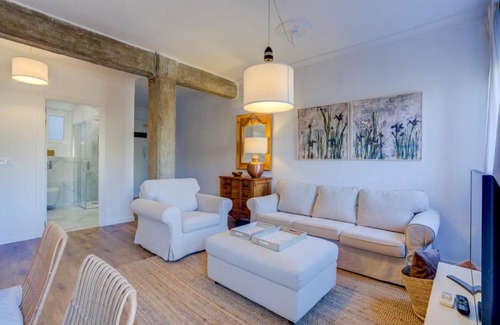 El Pla del Real Apartment | Relax at Valencia-live: 4-Star Family-Friendly Retreat