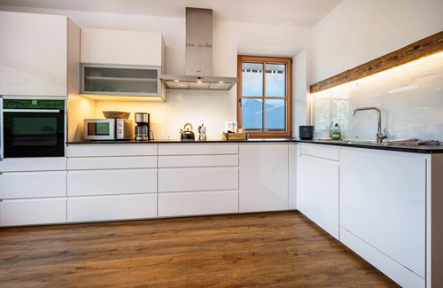 Funes Apartment | Top-Rated VALENTIN36 Apartment with Wi-Fi and Balcony