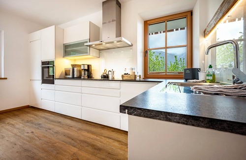 Funes Apartment | Top-Rated VALENTIN36 Apartment with Wi-Fi and Balcony