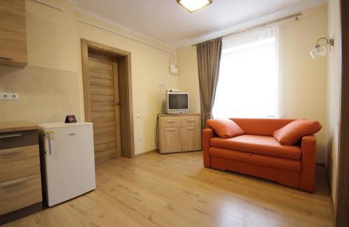 Skhidnytsya Hotel | Seaside Retreat at Valentyna: Rated 9.8 with Ocean Views