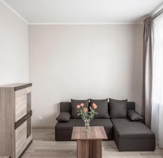 Old Town Apartment | Valeri Apartment: Family-Friendly Stay with High Ratings