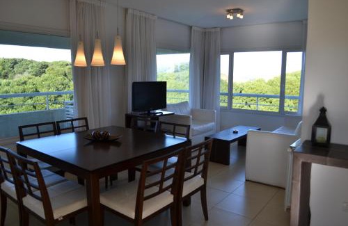 Valeria del Mar Apartment | Relax at Valeria Playa Apart: Oceanfront Bliss Awaits