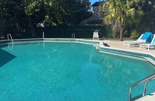 Villas House | Valerie’s Villa - 10 mins from downtown - 15 minutes to the beach