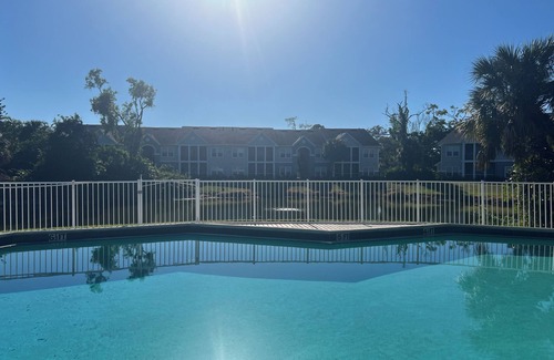 Villas House | Valerie’s Villa - 10 mins from downtown - 15 minutes to the beach