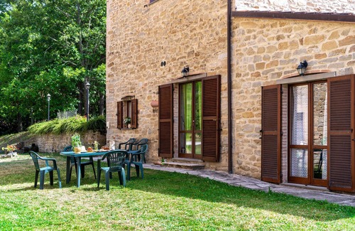 Apecchio Apartment | Comfortable 2-Bedroom Accommodation in Apecchio PU