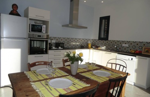 Saint-Maurice-d'Ibie House | Charming Gîte by the River with Pool & Spa - Guest Rated 9.8