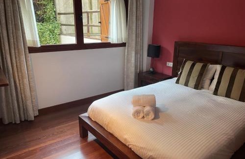 Espui Apartment | Vall Fosca Apartment "Majue" - Oceanfront Views & 4 Stars