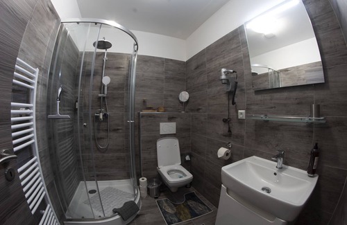 Malacky House | VALLA Penzión & Reštaurácia: Guest Rated 10/10 Stay
