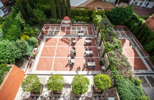 Valladolid Hotel | Discover Valladolid Recoletos: 4-Star Comfort Awaits