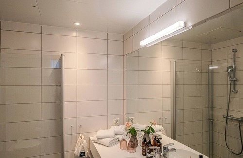 Valldal Hotel | Valldal Fjordhotell: Guest Rated 9.6 with Family-Friendly Amenities