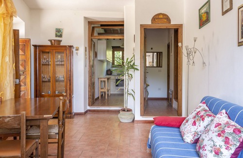 Pieve di Chio House | Valle Dame Apartments - Relaxing Retreat with Ocean Views