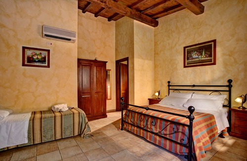 Tarquinia Hotel | Discover Valle del Marta: Family-Friendly Oasis with Pool