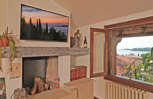 Morgnaga Apartment | Lake View Apartment at Valle Fiorita - Rated 9.8/10
