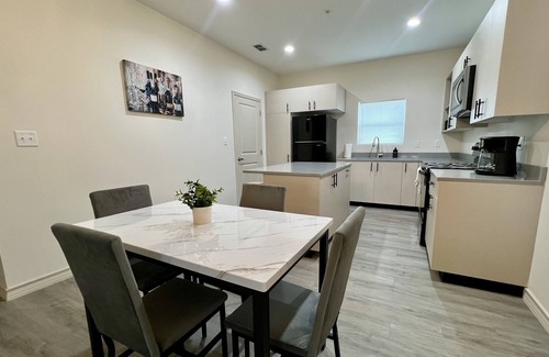 Brownsville Apartment | Valle Hermoso - Brand New Apartment Near SpaceX!