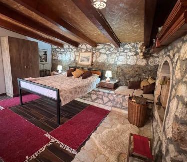 Virpazar Apartment | Pet-Friendly Retreat at Valle Verde Apartmani with Pool