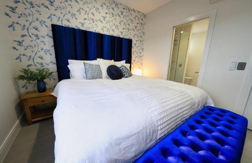 Redlynch Apartment | Discover Valle Vista Apartments with Oceanfront Views