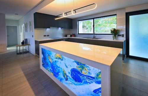 Redlynch Apartment | Discover Valle Vista Apartments with Oceanfront Views