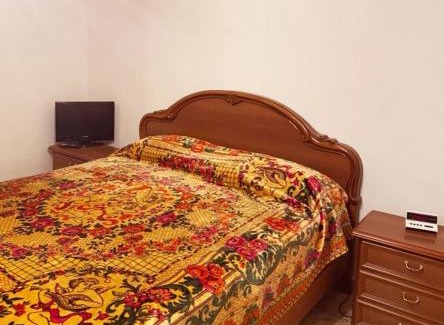 Vallecorsa Apartment | Discover Vallecorsa City: Family & Pet-Friendly Retreat