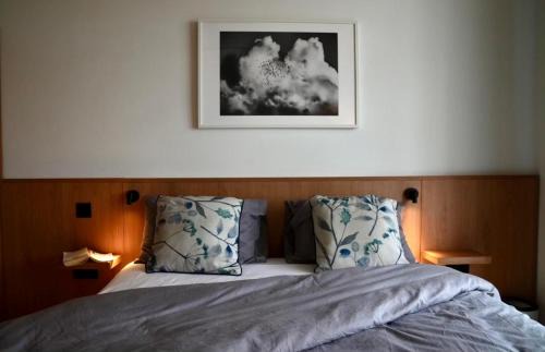 Valletta Apartment | Relaxing Valletta Seaview TownHouse with Hot Tub & Kids' Zone