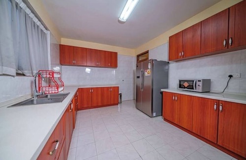 Kilimani Apartment | Valley Arcade Towers - Your Pristine Home Away From Home in Nairobi